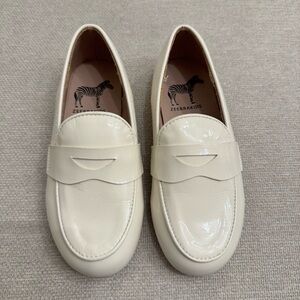 Cream Dress Shoes